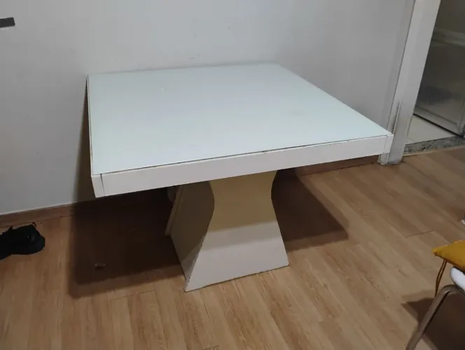 Mesa tampo madeira com vidro 100
