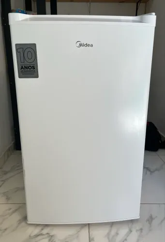Frigobar midea 124l 