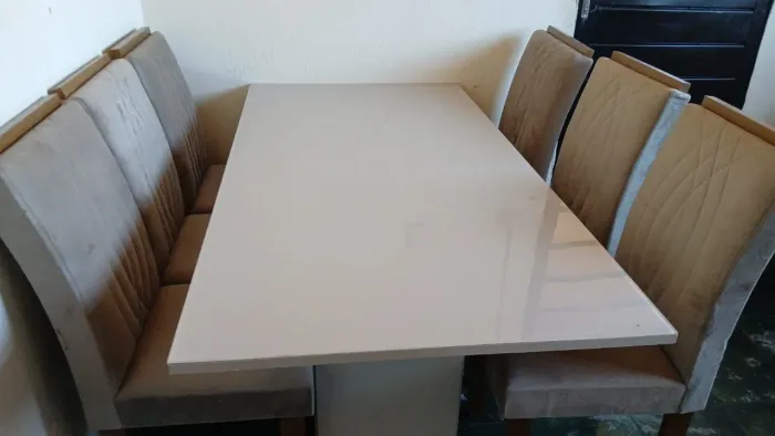 Vende-se