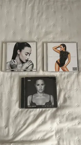 Kit cds Demi Lovato