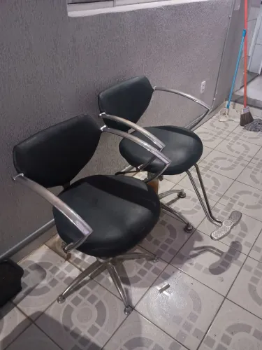 Cadeiras de cabeleireiro 