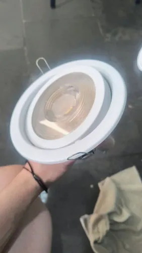 Spotlight led grande 18w Branco Quente embutir novo com soquete