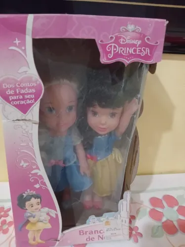 Kit bonecas Disney