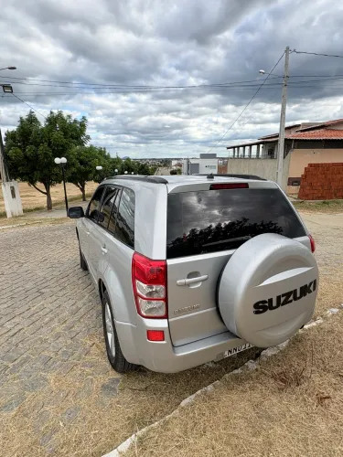 Suzuki Grand Vitara 2.0 16V 4x2/4x4 5P Aut. 2010