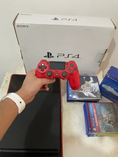 PS4 slim 1TB
