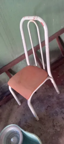 Jogo de cadeiras por 80 reais