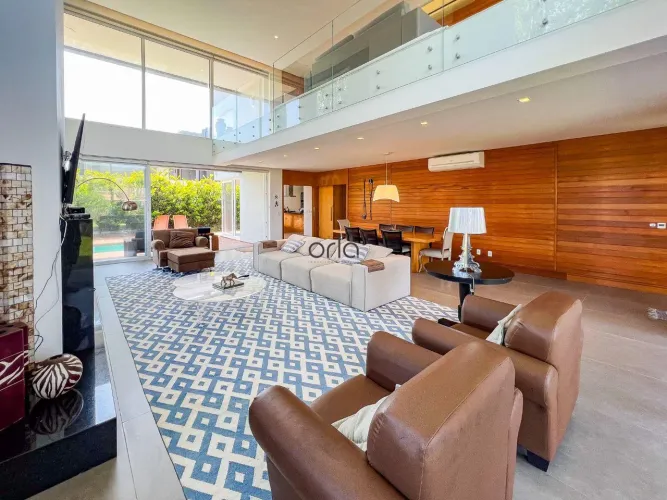 Casa mobiliada com 5 suítes e piscina à venda, 372 m² - Condomínio La Plage - Xangri-lá/RS