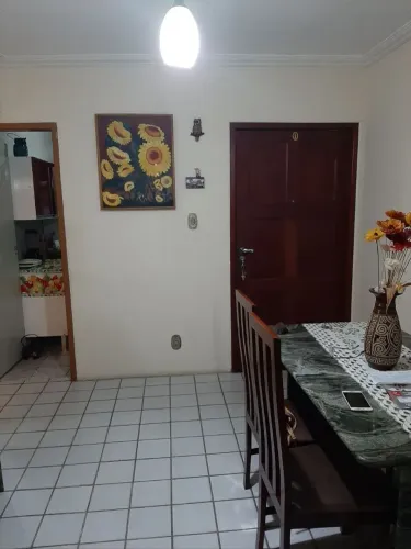 Alugo amplo Apartamento no bairro do Arruda