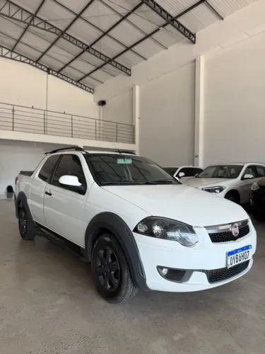 Fiat Strada Trekking 1.6 16V Flex CD 2015