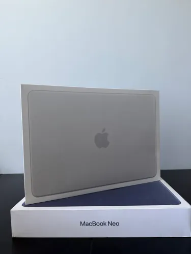 Macbook Neo 8GB 512GB - Silver