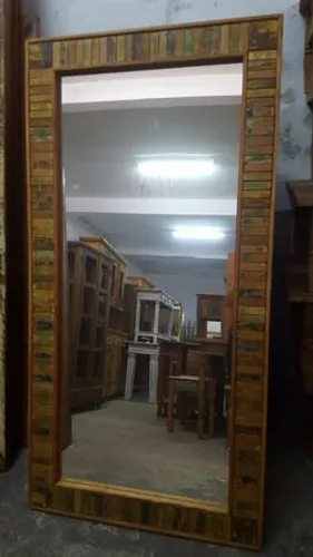 Moldura Ripada Com Espelho 1,80x0,90