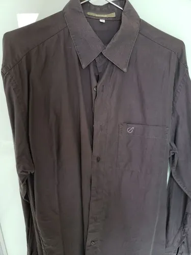Camisa social vinho