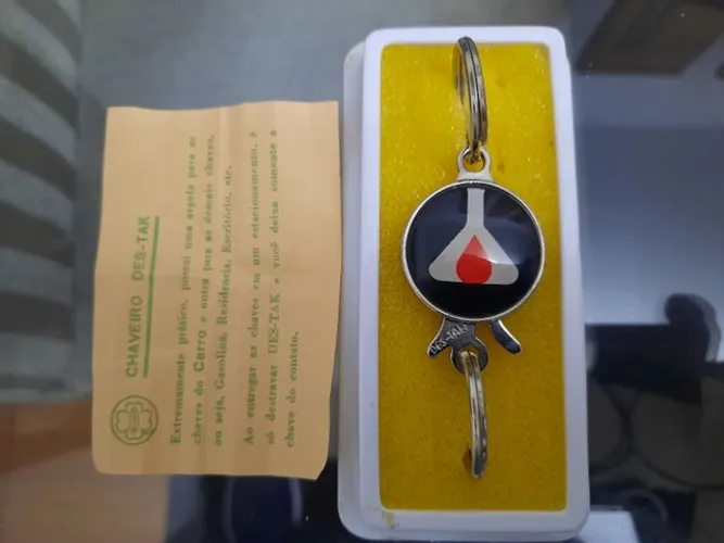 Chaveiro Personalizado da extinta Petroquímica União.  Raridade, Antigo. 