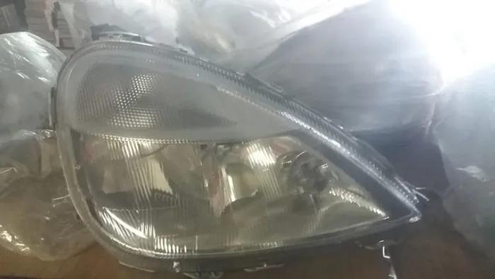 Farol Mercedes Classe A 1998 1999 2000 2001 2002