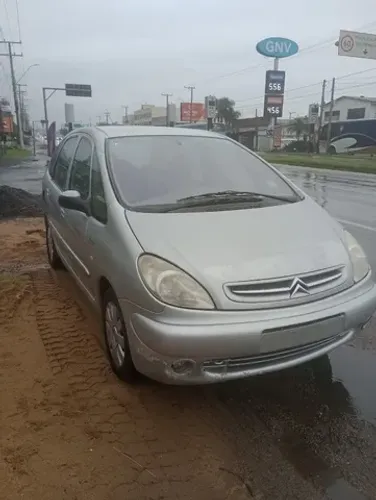 Sucata Citroen Xsara Picasso 2003 Prata ( Veículo Baixado - venda em peças)