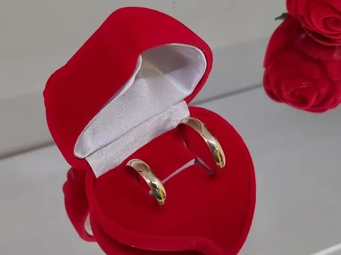 Par de Alianças Casamento Moeda Antiga!! De VERDADE**