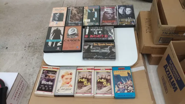 Lote Fitas VHS de Filmes clássicos, tipo Nosferatu, etc, variedade. Envio qq local.