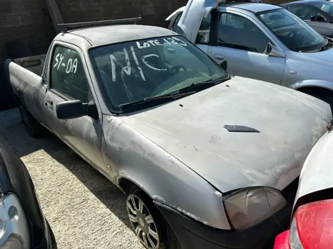Sucata Ford Courrier 1.6 Completa 2002 2003 2004 2005 