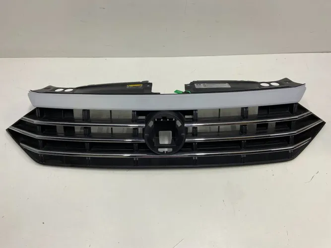 Grade Volkswagen Jetta 2019 2020 2021 2022 Sem Emblema