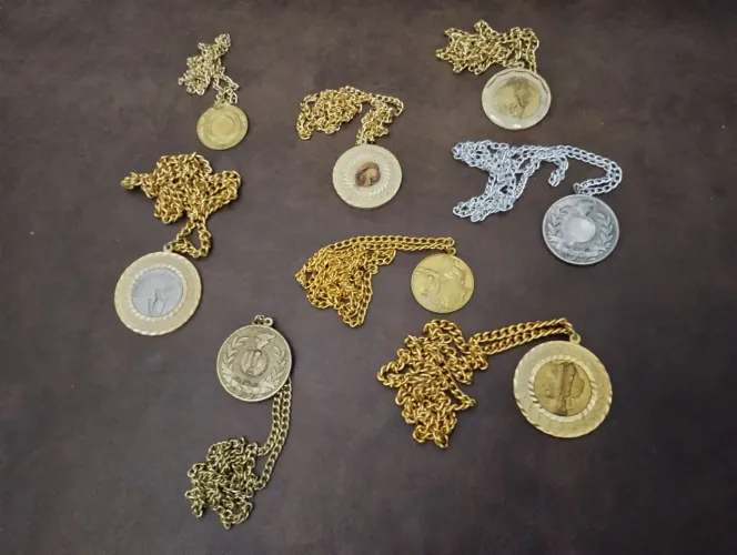 Coleção de Medalhas Antigas.