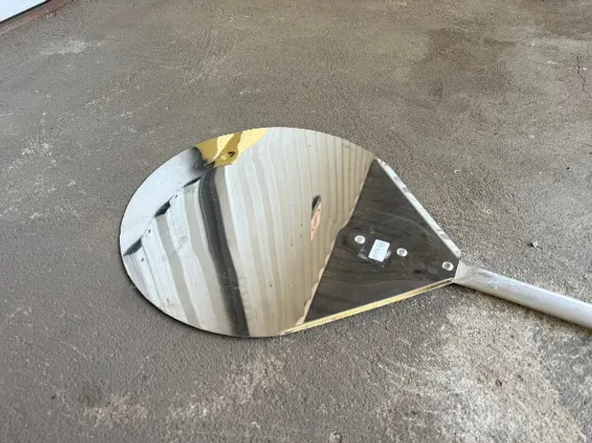 Pá Pizza Grande 40cm Diâmetro Profissional em Inox e Cabo de Alumínio - COM DETALHES