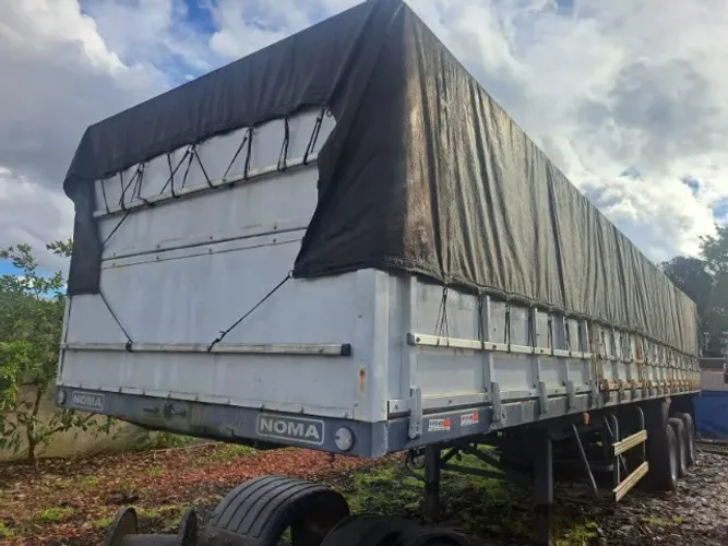 Carreta graneleira noma sem pneus 3 eixos