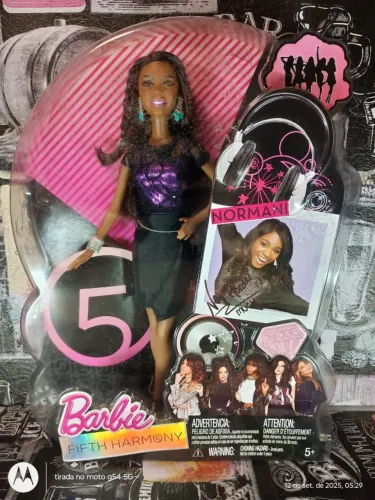 BARBIE FIFTH HARMONY NORMANI NOVA NA CAIXA LACRADA