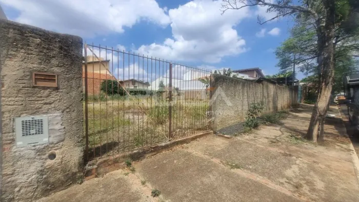 Terreno à venda no Residencial Samambaia, São Carlos