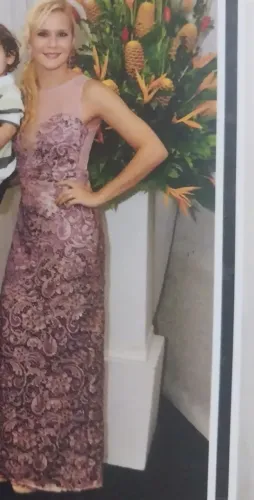 Vestido longo de festa rosa