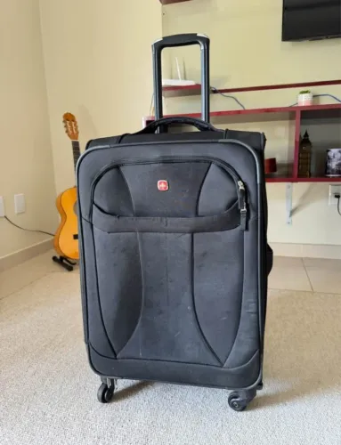 Mala de Rodinhas Swissgear Preta - Pronta para Aventura!