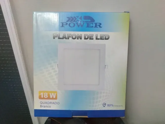 LAMPADA DE LED EMBUTIR 18W