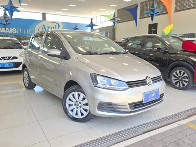 Volkswagen Fox Trendline 1.0 Flex 12V 5P 2017
