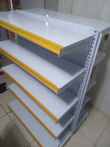 Gondula Central Semi nova