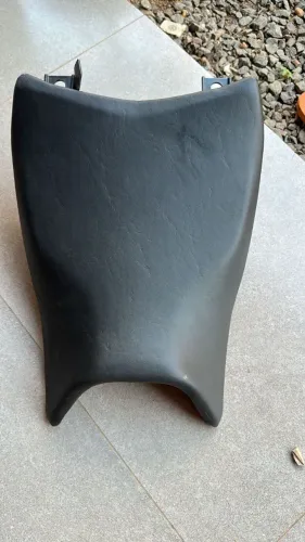 Banco original da CB TWISTER 300 F 