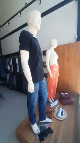 Manequins para loja