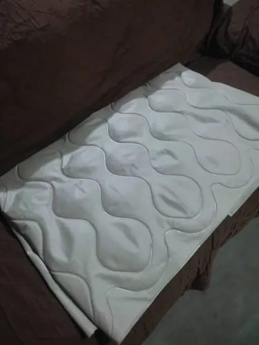 Colchão pneumático semi-novo 