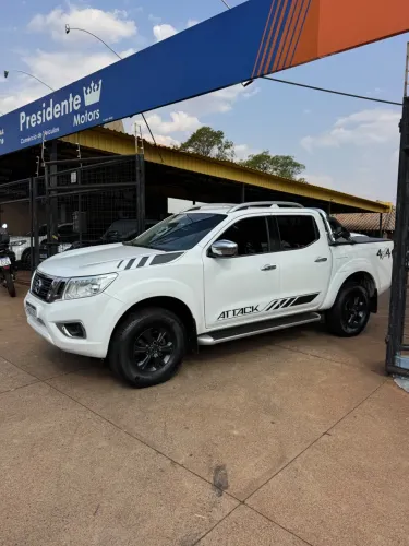 Nissan Frontier SE CD 4X4 2.3 Bi-TB Diesel Aut. 2018