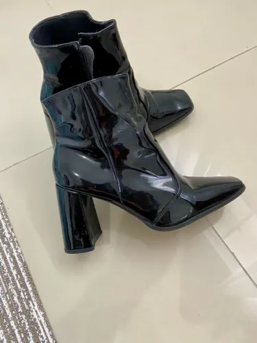 Bota Preta Verniz Salto Bloco 36