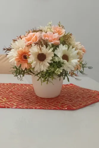 Arranjo de flores /Vaso Branco