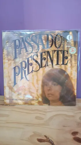 LP Passado Presente Disco de Ouro