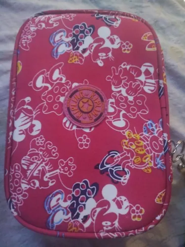 Estojo 100pens