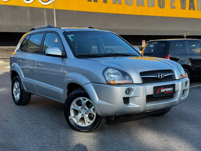 Hyundai Tucson GLS 2 0 Automática