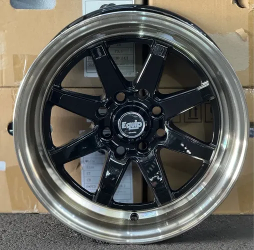 Rodas WORK Equip aro 15 tala 8 furacão 4x100 e 114