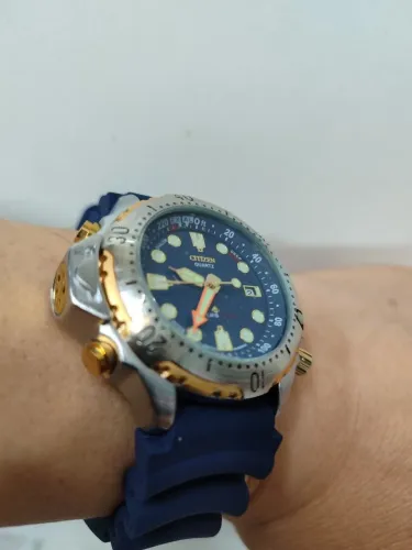 Relógio Citizen Quartz Masculino
