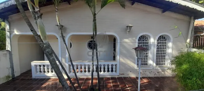 Casa com piscina a venda -prox. Nova Campinas, em Campinas/SP.