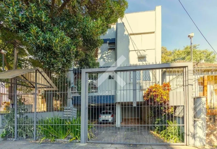 Cobertura de 140m2 para locação no bairro Mont Serrat