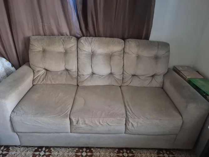 Vendo sofá 3 lugares