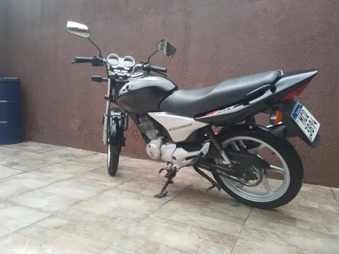 Cg 150 sport bem revisada e bem cuidada