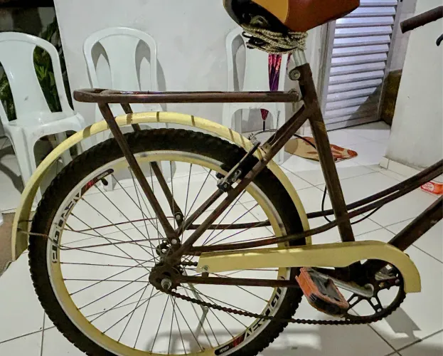 Vendo Bicicleta Semi Nova