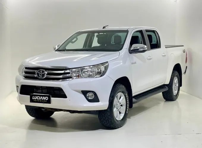 Toyota Hilux CD SRV 4X4 2.8 TDI Diesel Aut. 2016